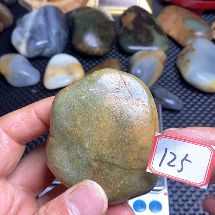 未镶嵌和田玉把件125