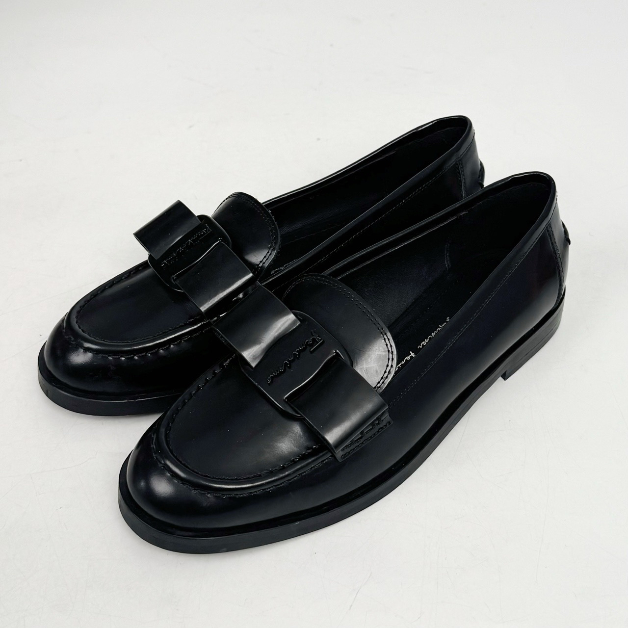 99新 FERRAGAMO/菲拉格慕 36码/蝴蝶结乐福鞋/lz00447