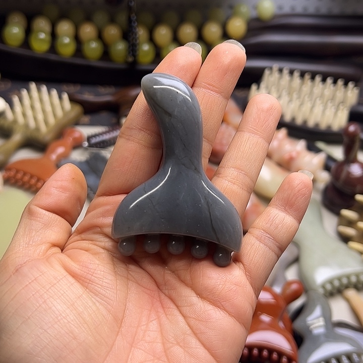 小姐姐专拍，灰色大珠子面部刮板。