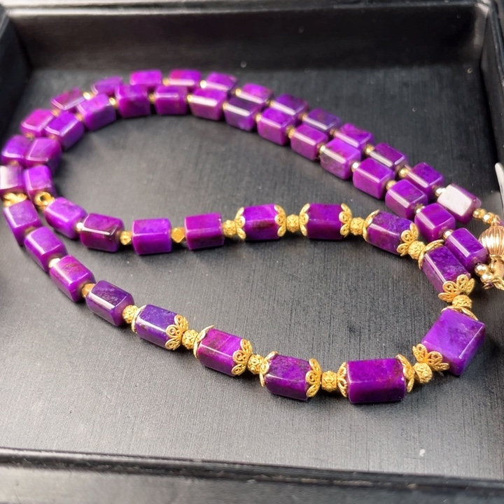 苏纪石（舒俱来）项链18K金镶嵌