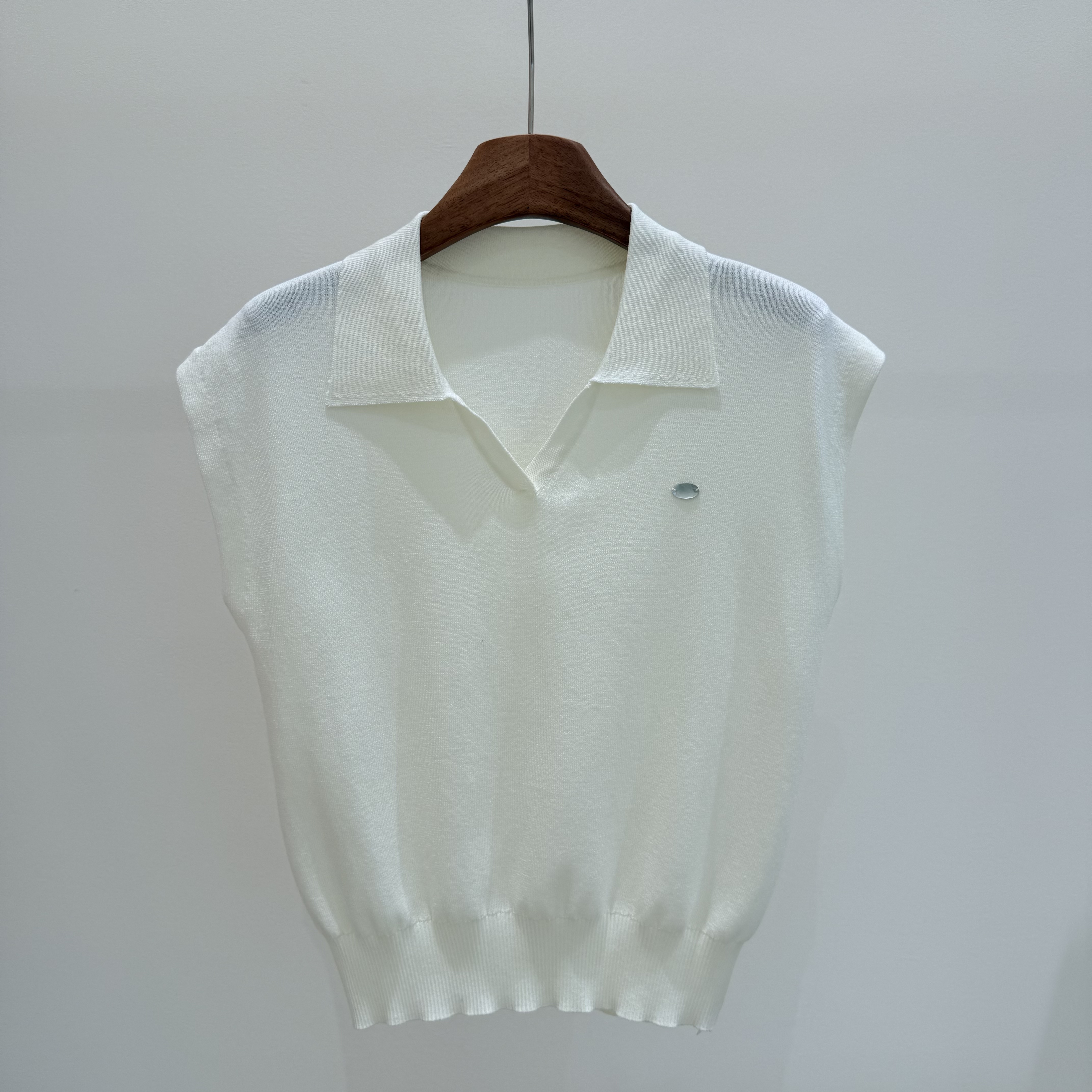 无袖POLO领毛时尚设计师女纯色飞飞袖针织衫b091