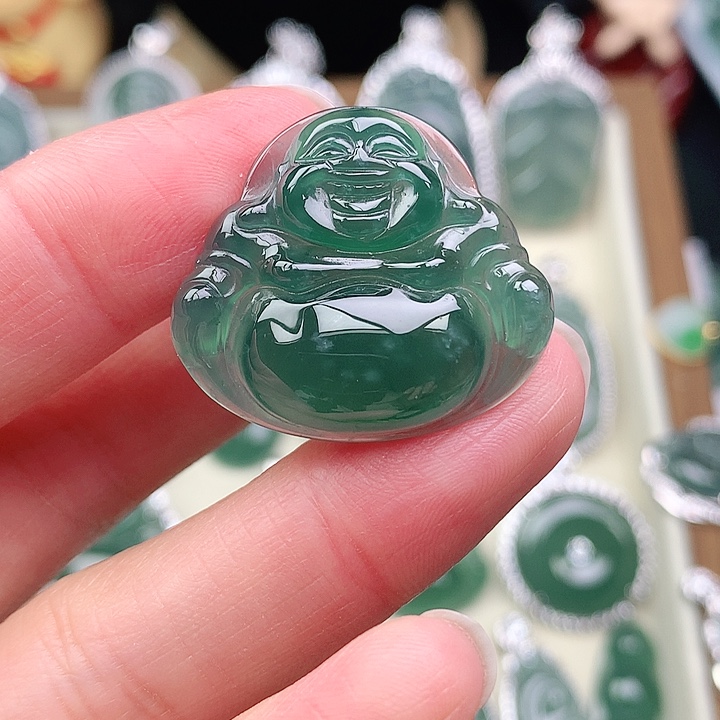 颈饰未镶嵌翡翠吊坠