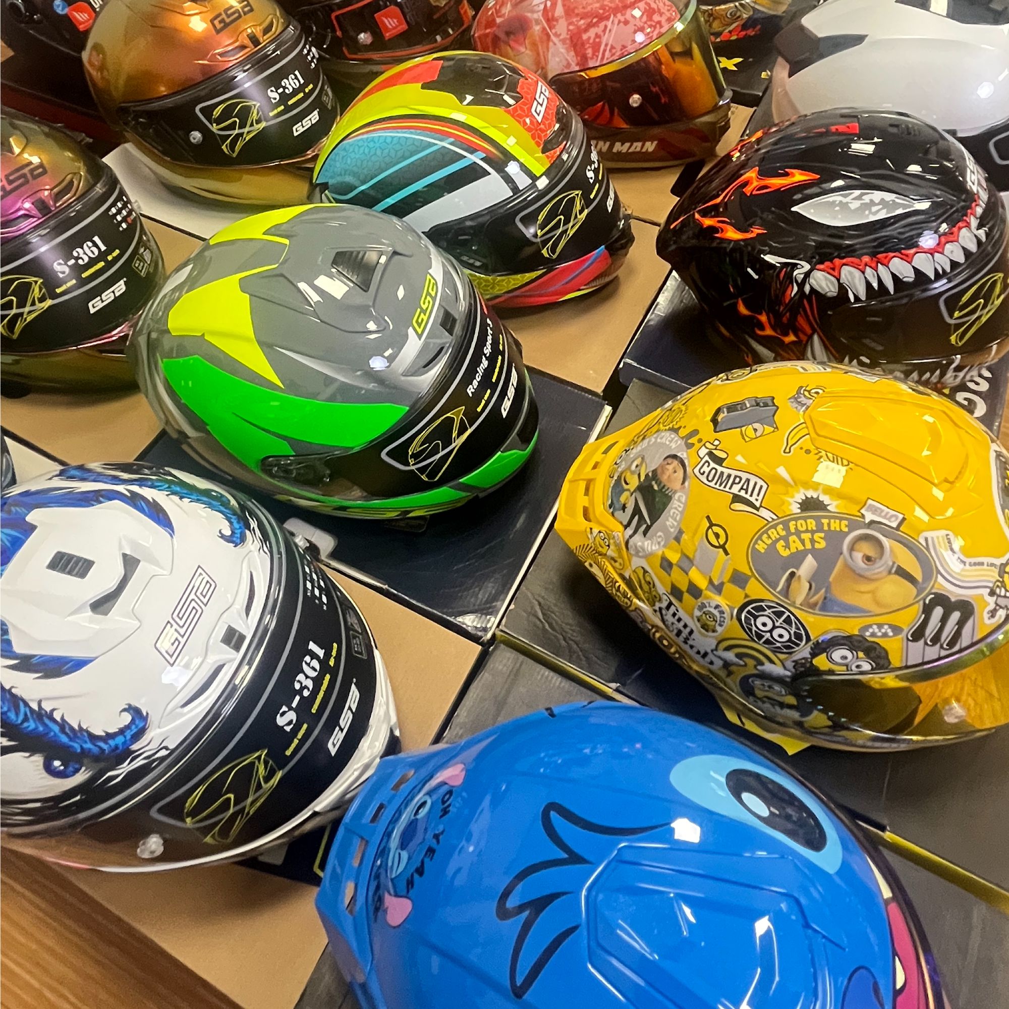 直播间现场头盔999链接