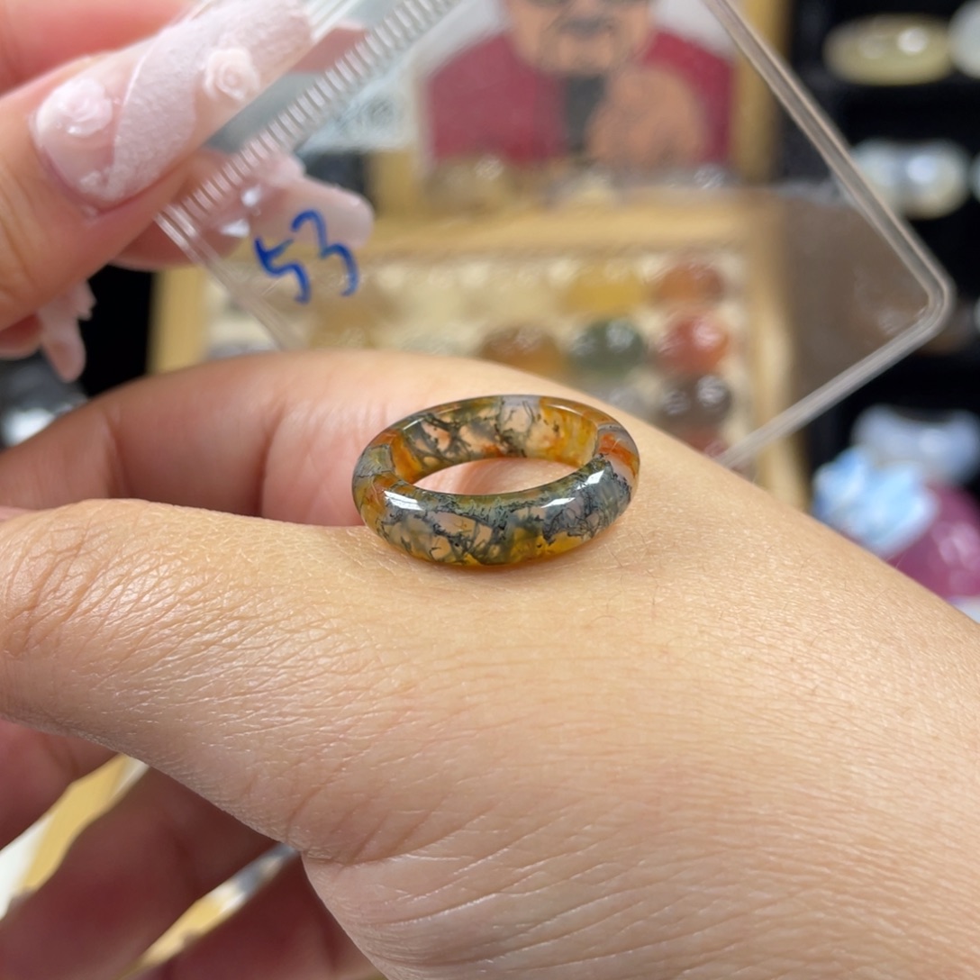 玛瑙/玉髓未镶嵌戒指53号港码15直径17.1（非质量问题.不退不换）