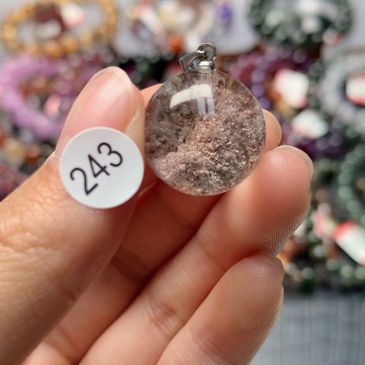 水晶吊坠(不含链)未镶嵌