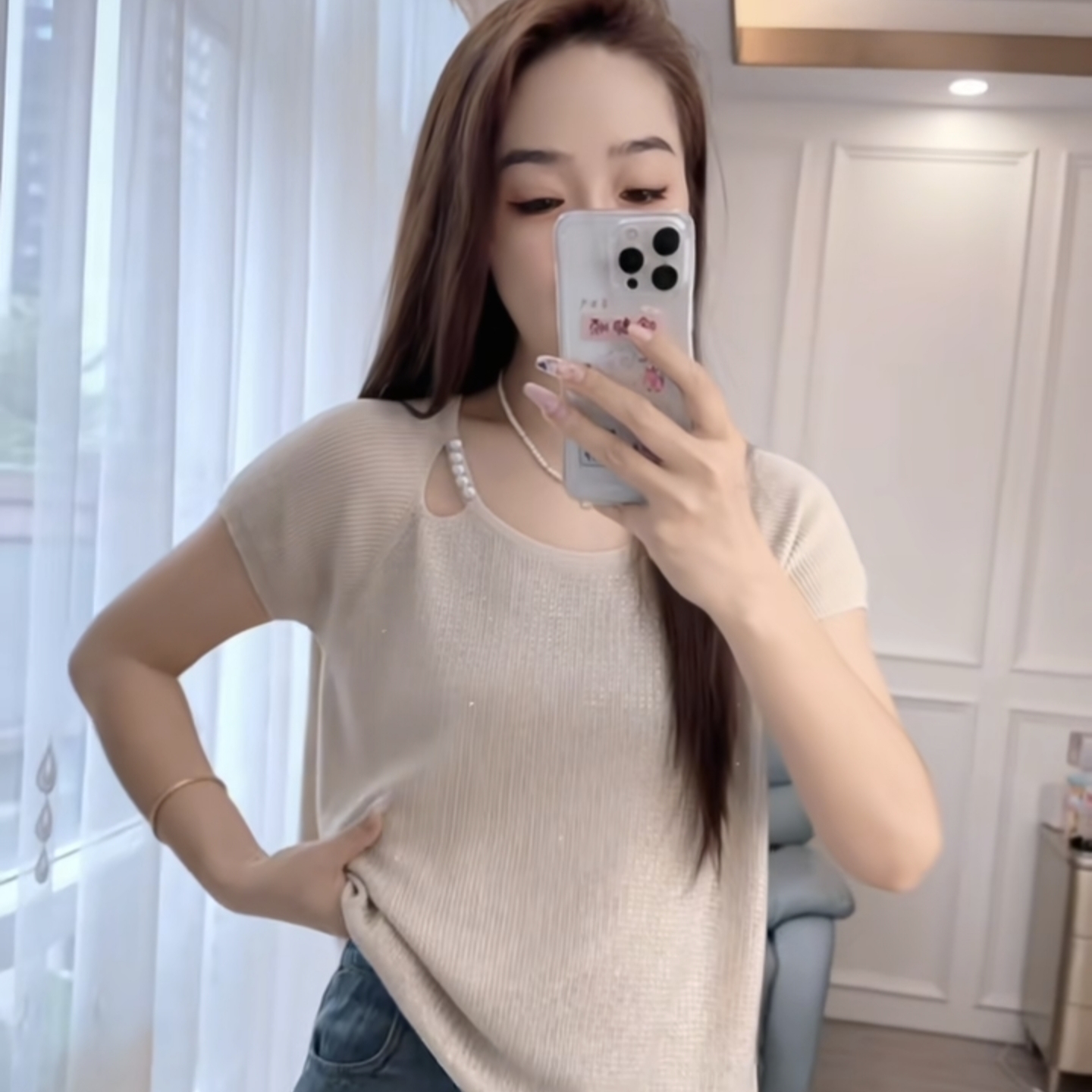 夏新款时尚钉珠镂空冰丝针织衫短袖女宽松遮肚子显瘦百搭气质上衣