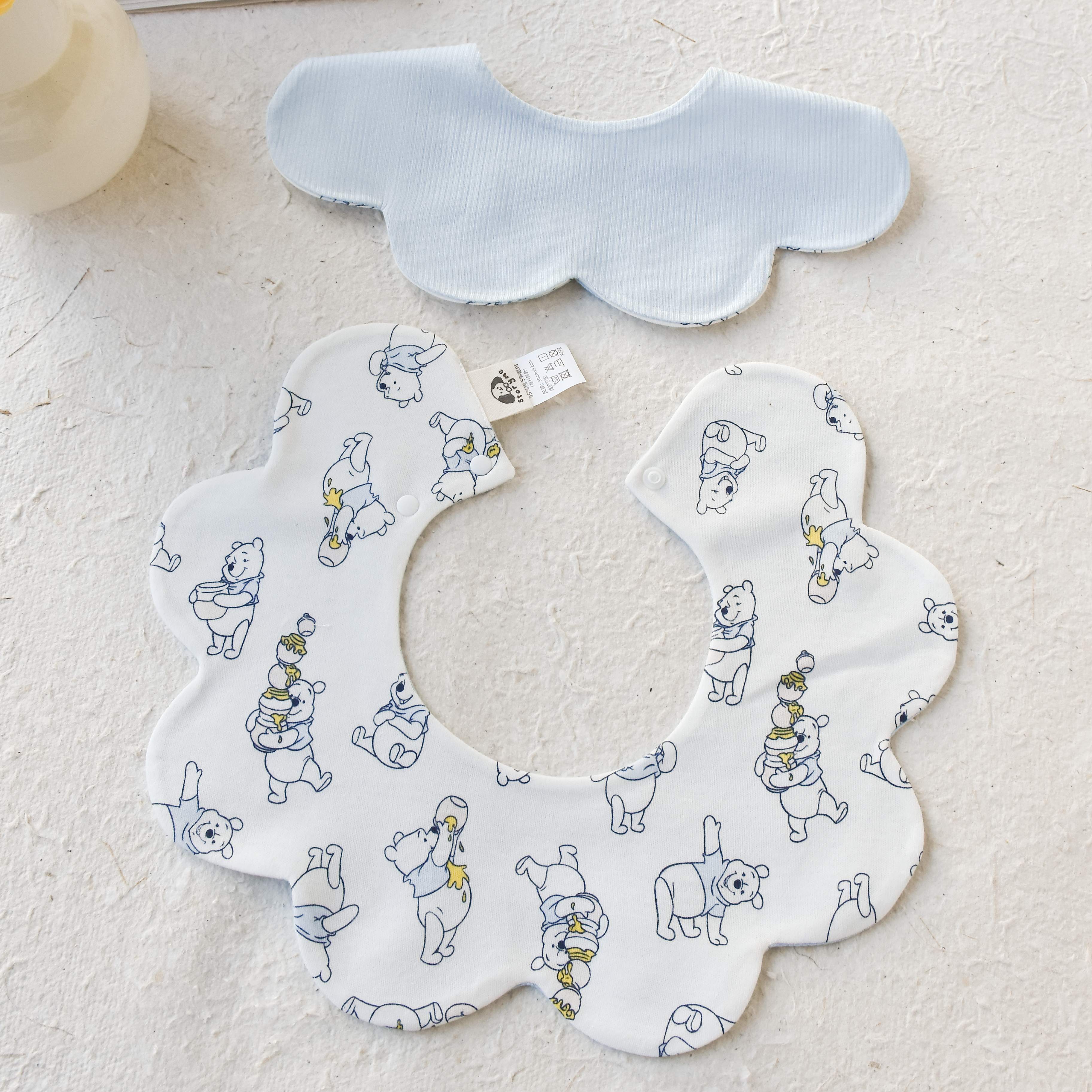 故事我蓝色维尼小熊可爱ins风新生儿柔软透气防吐奶口水巾围兜