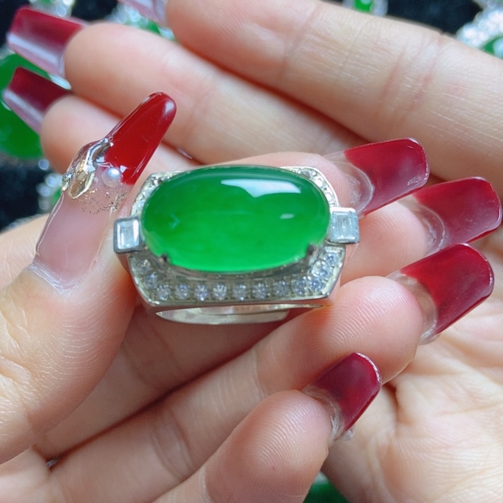 翡翠颈饰银S925镶嵌