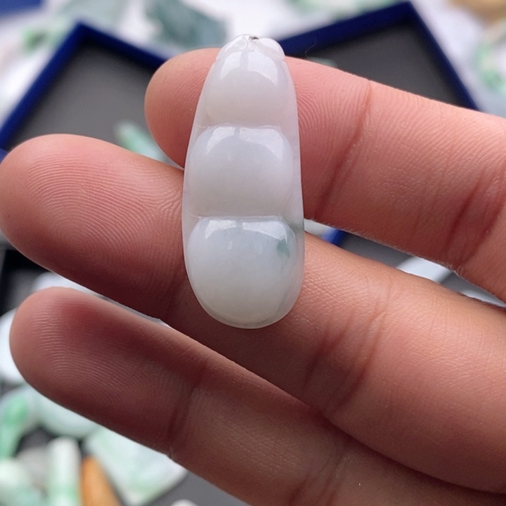 翡翠吊坠(不含链)未镶嵌冰*