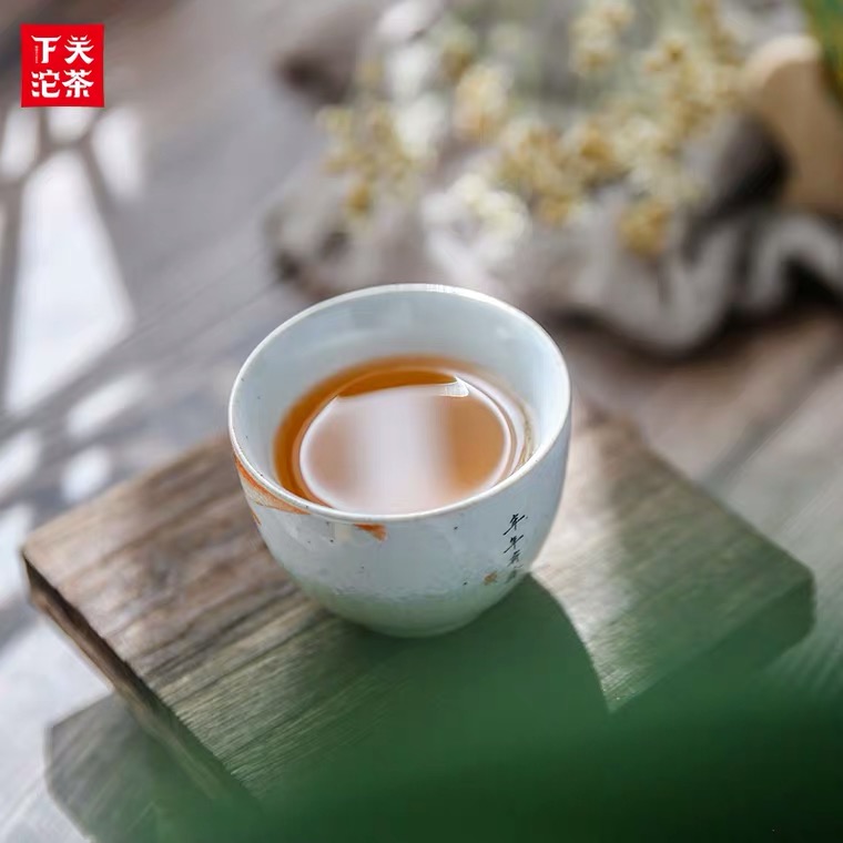 2007年T8653铁饼普洱生茶普洱茶357g官方干仓月份随机发
