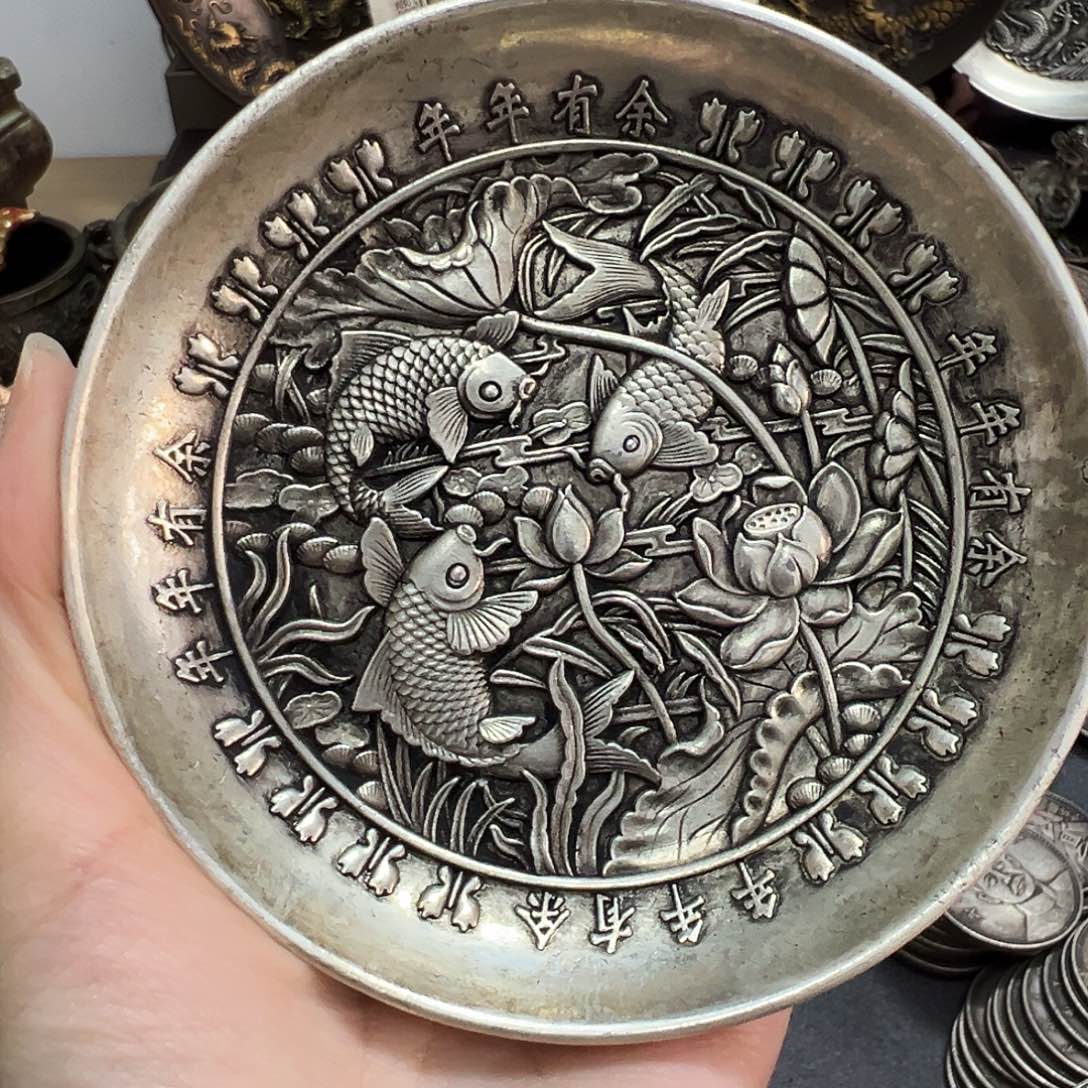 金属复古风格摆件