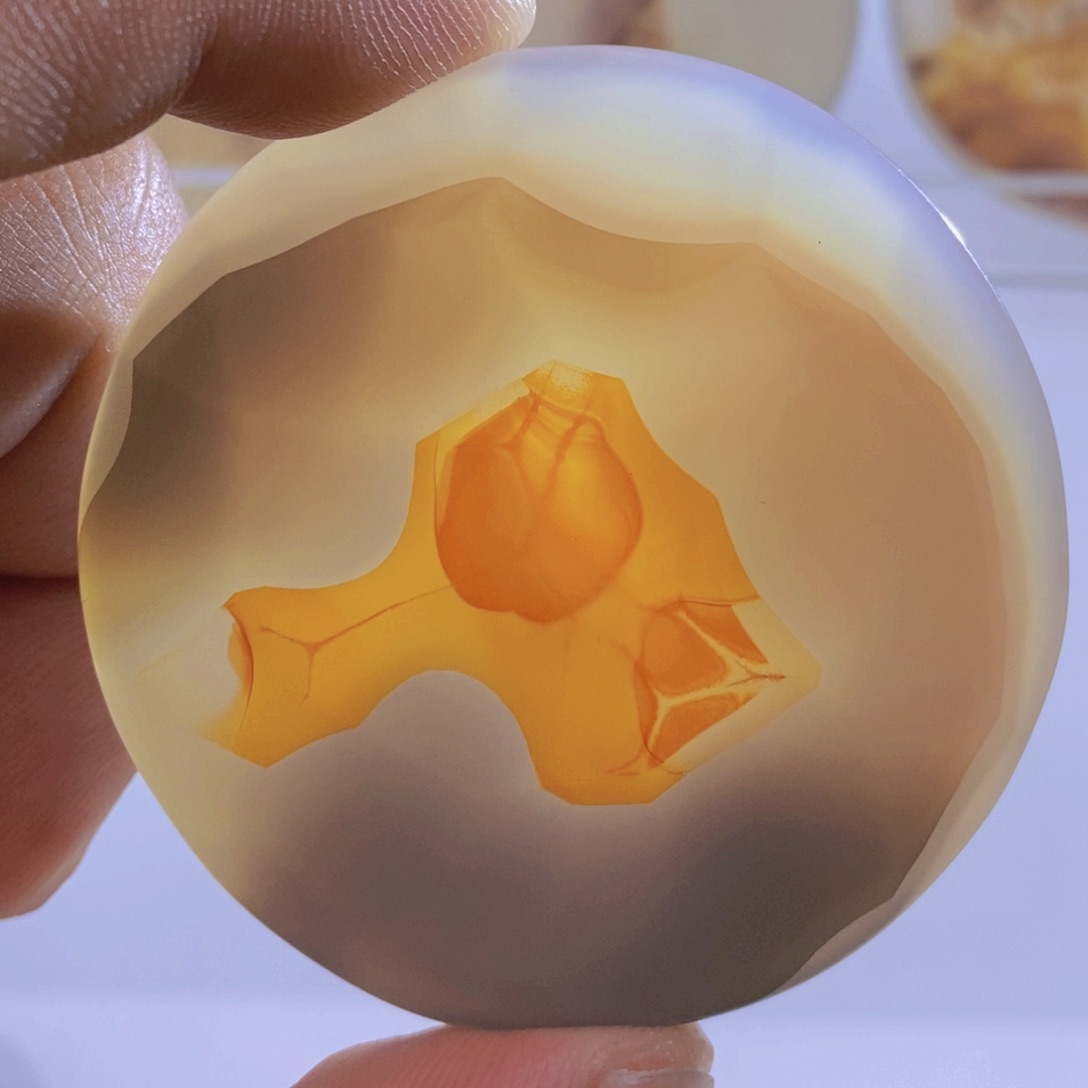 玛瑙/玉髓颈饰未镶嵌