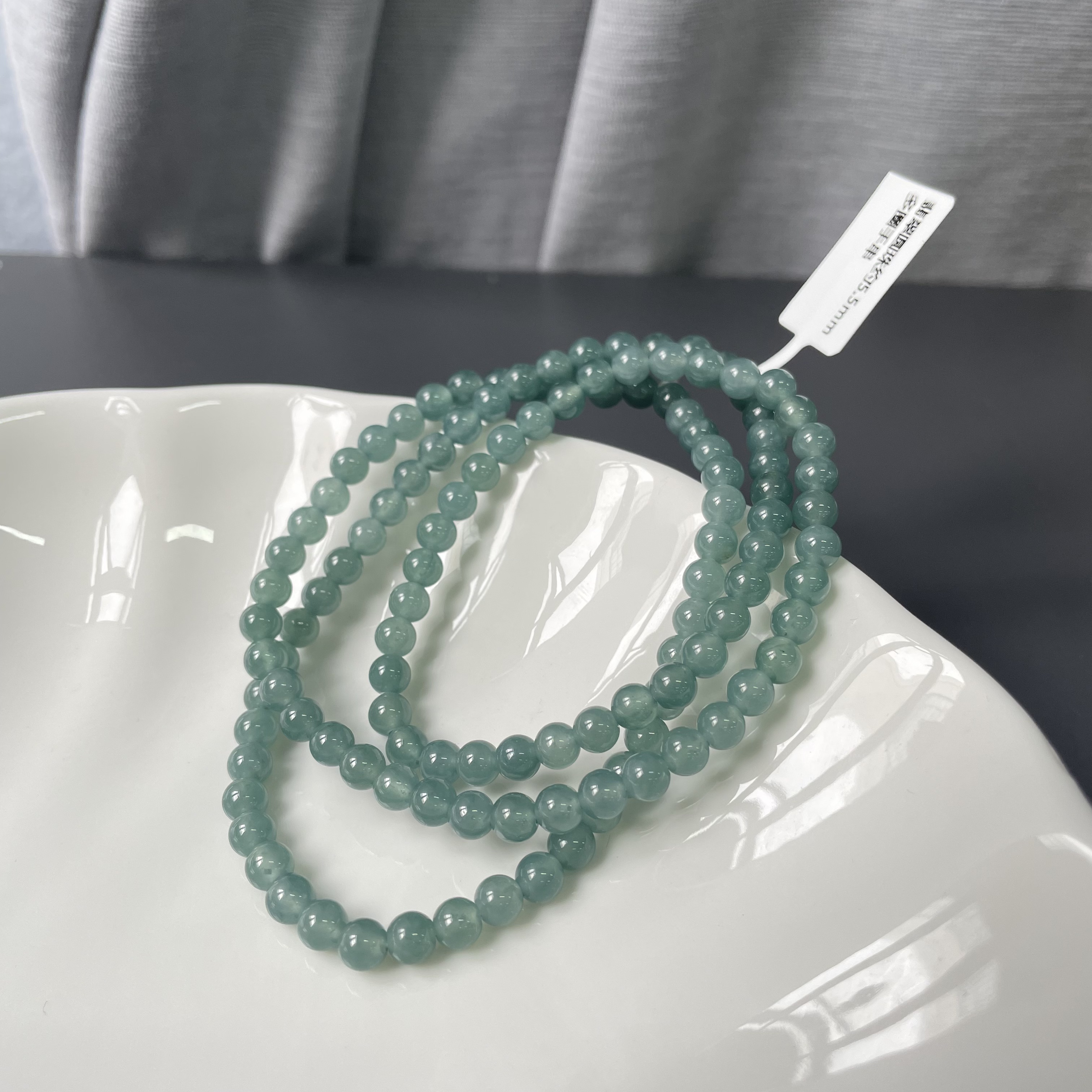 翡翠圆珠约5.5mm多圈手串