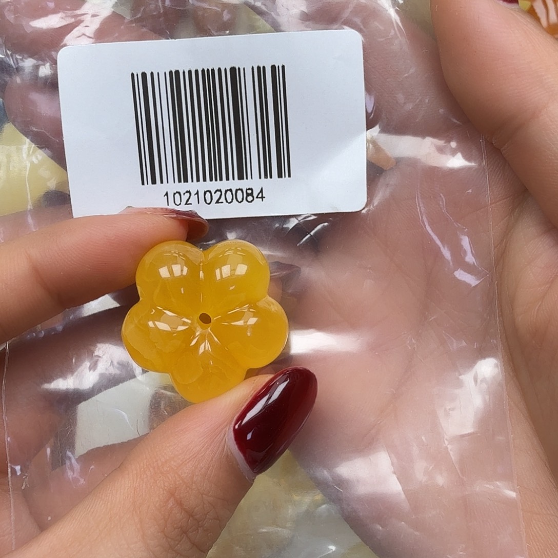 琥珀未镶嵌裸石你好