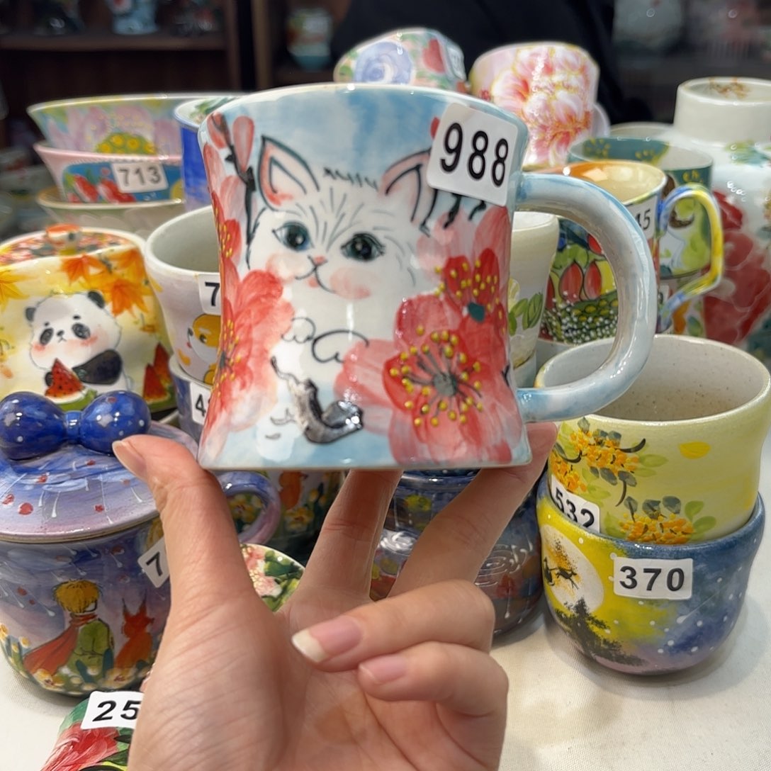 瓷片兔兔好可爱呀打