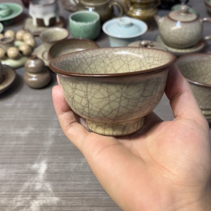 蒋加宝 传世哥窑 压手杯