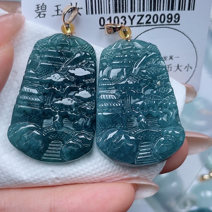 吊坠(不含链)未镶嵌翡翠