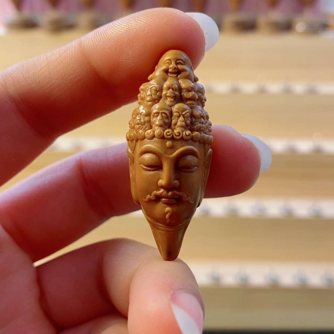 手串/手链橄榄核十八罗汉观音头