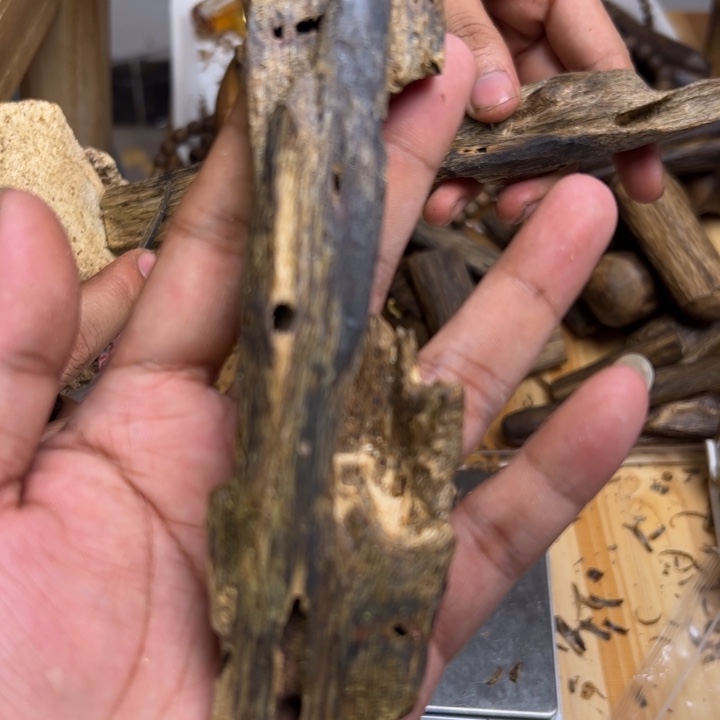 沉香沉香碎屑33克