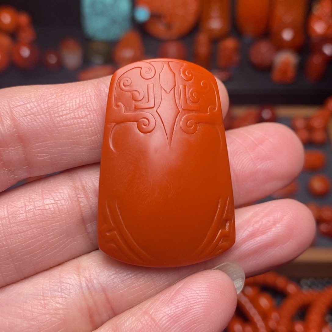 南红玛瑙纯色锦红精工吊坠未镶嵌