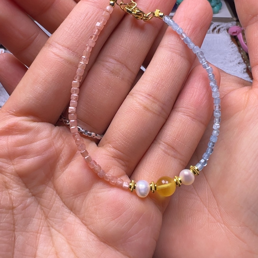 未镶嵌手链水晶多样性