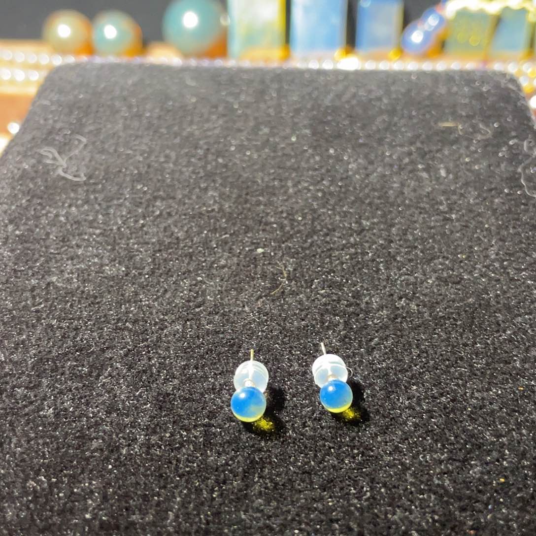 蓝珀珠宝奇石18K金镶嵌多米2a