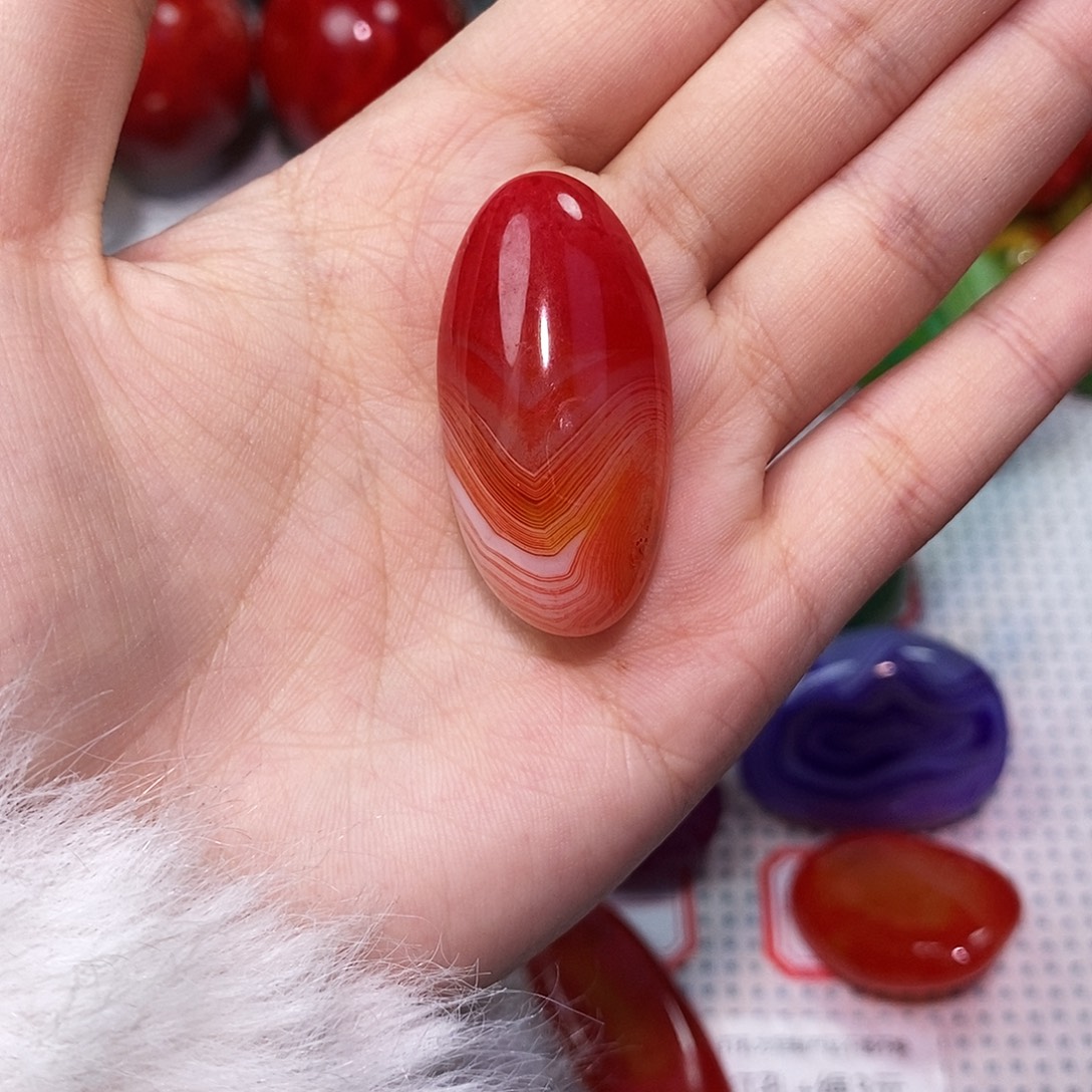 玛瑙/玉髓未镶嵌珠宝奇石