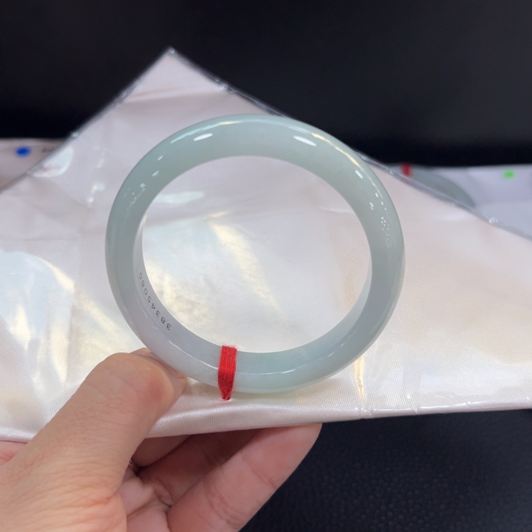 后****翡翠未镶嵌手镯翡翠手镯