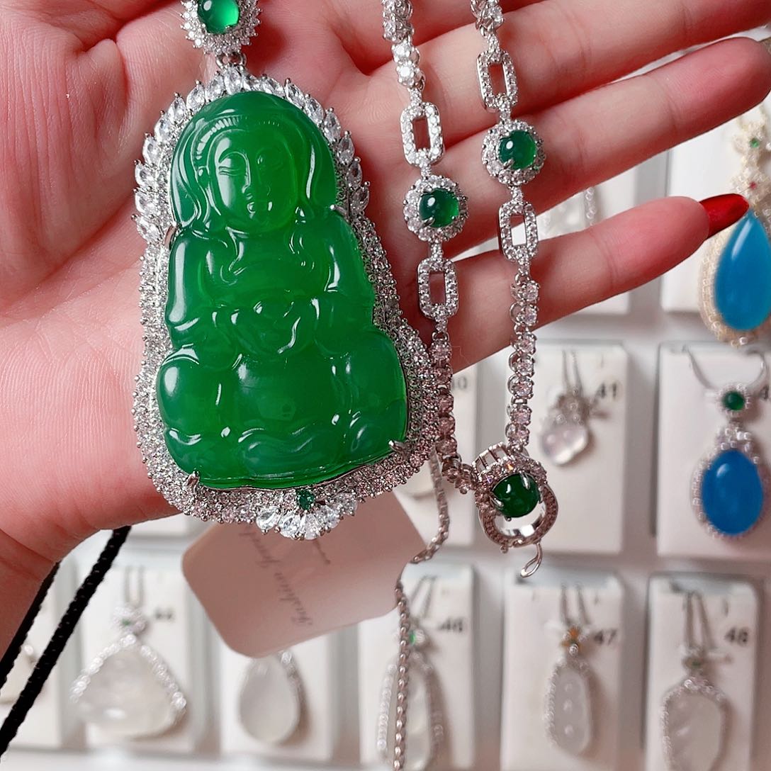 玛瑙/玉髓吊坠(赠链)未镶嵌