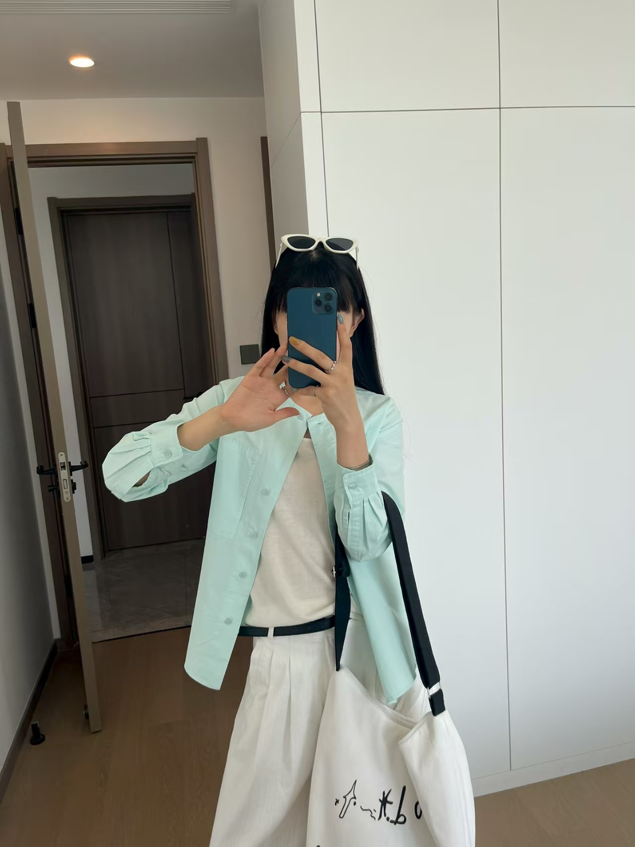 Mood doll圆领水洗棉衬衣