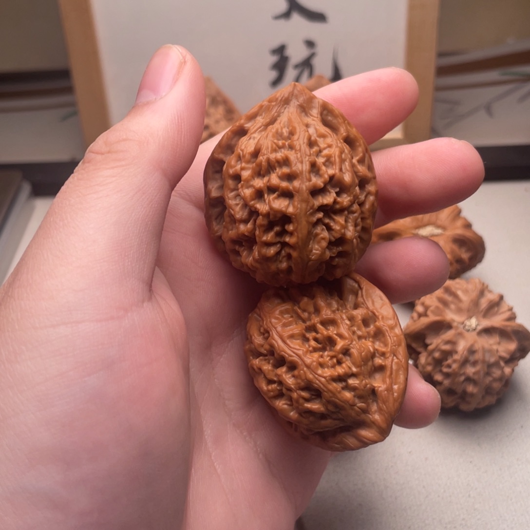 阳***哥文玩核桃吊坠文玩核桃4