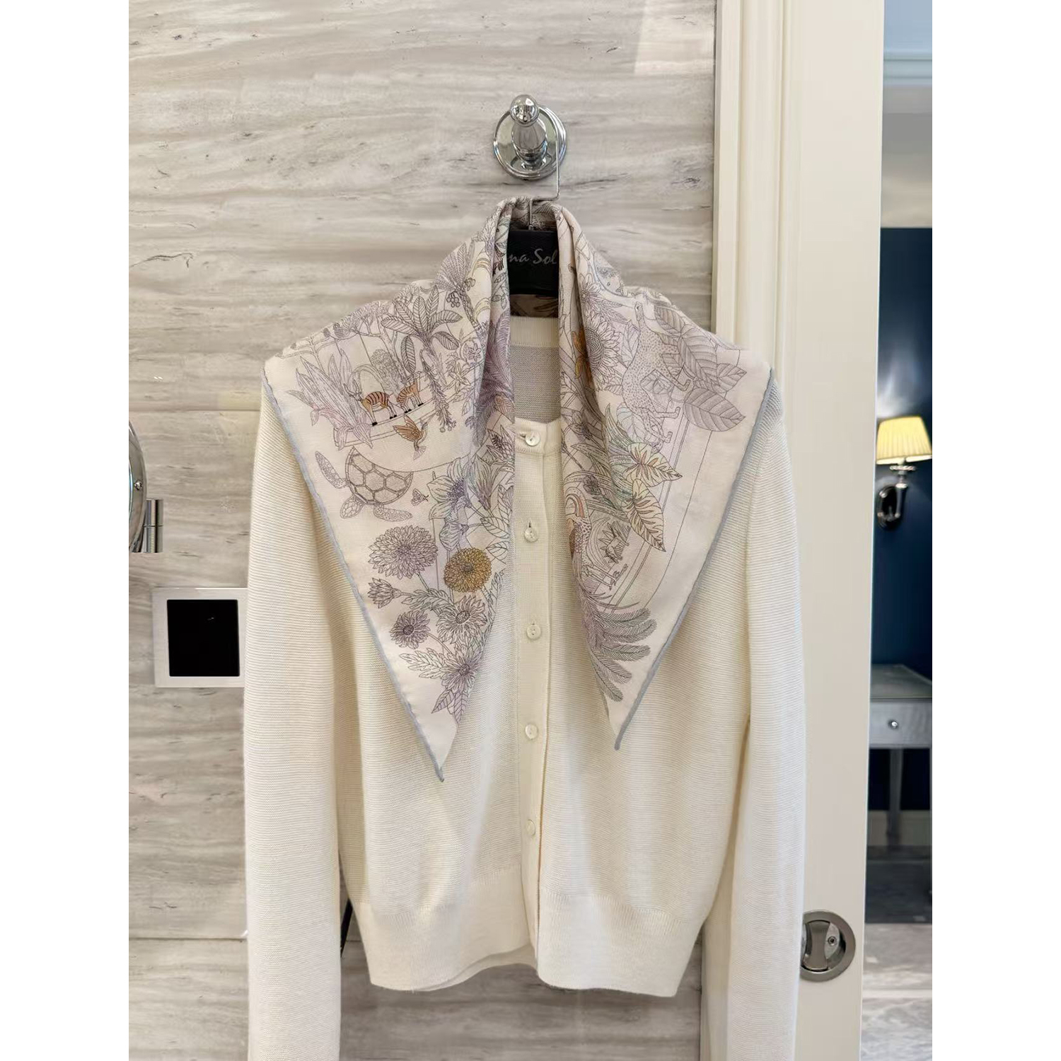 NINASOLOR珍奇乐园水蓝粉色气质真丝羊毛秋冬羊绒披肩围巾方巾