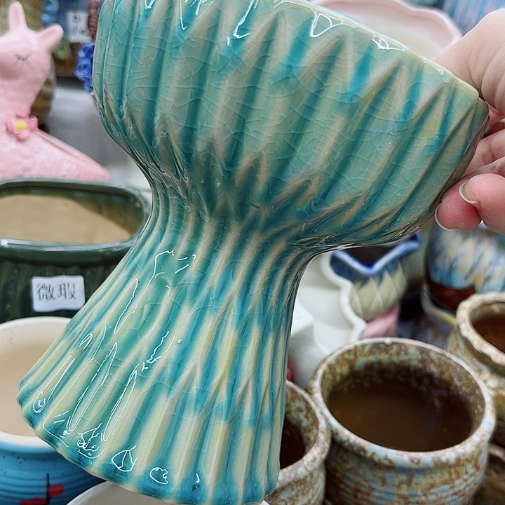 多肉绿植陶瓷花盆9.9包邮，有孔