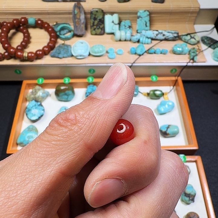 南红玛瑙合金颈饰小圆珠