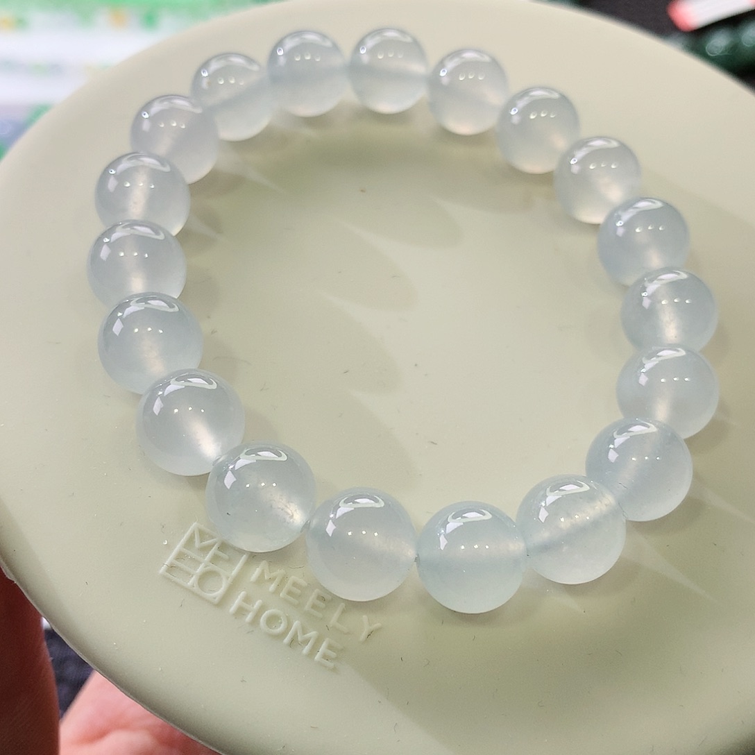 翡翠手链未镶嵌翡翠