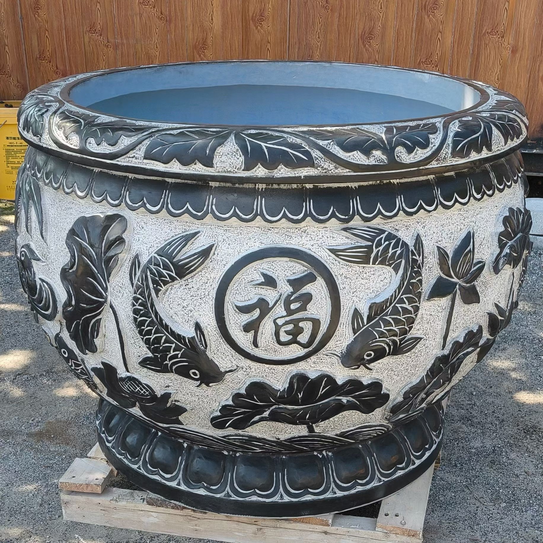 青石鱼缸户外庭院适用可养鱼可作花盆美观实用