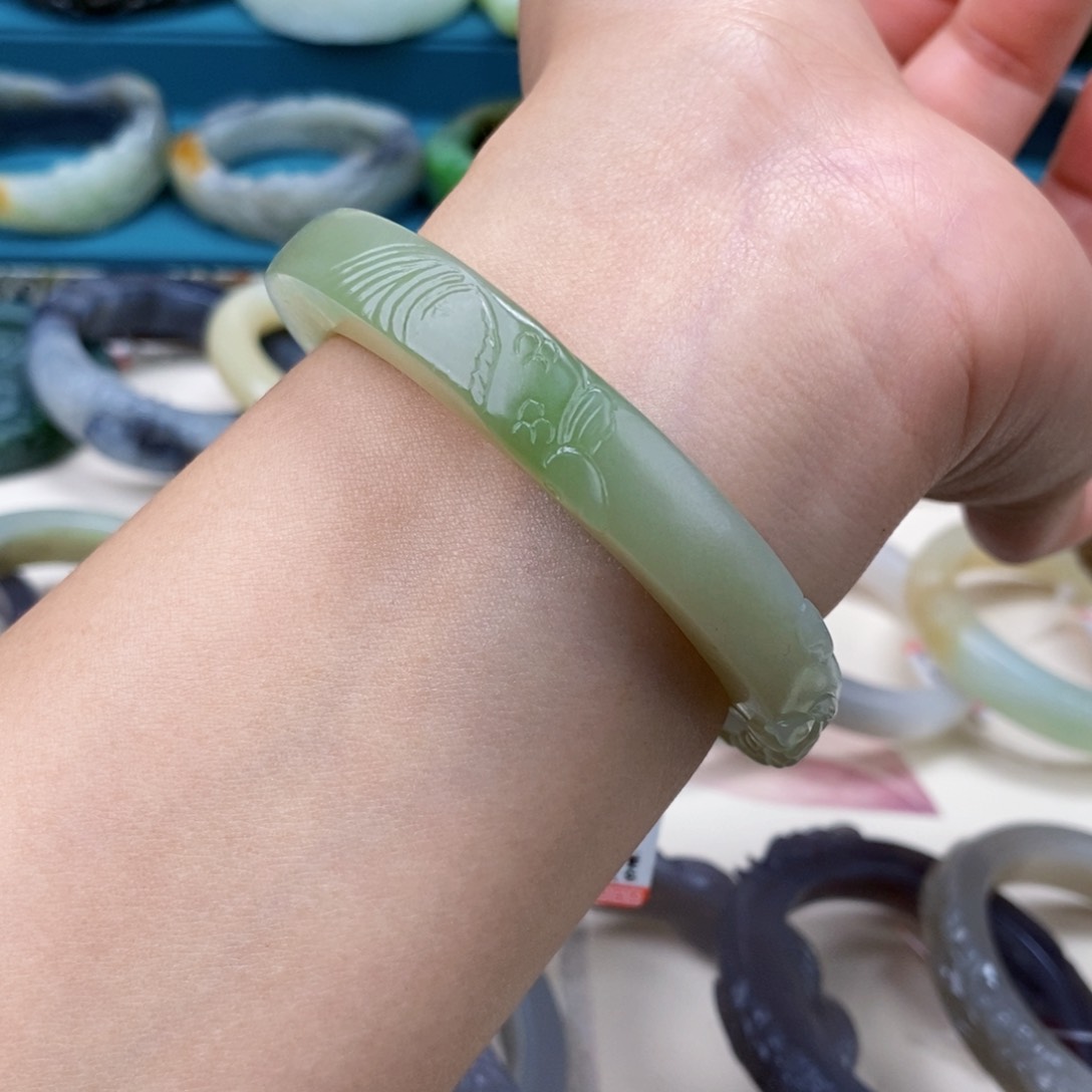 和田玉手镯56.5未镶嵌