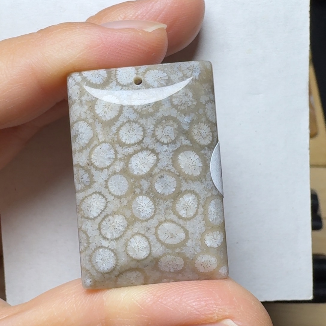 硅化玉乱卖未镶嵌