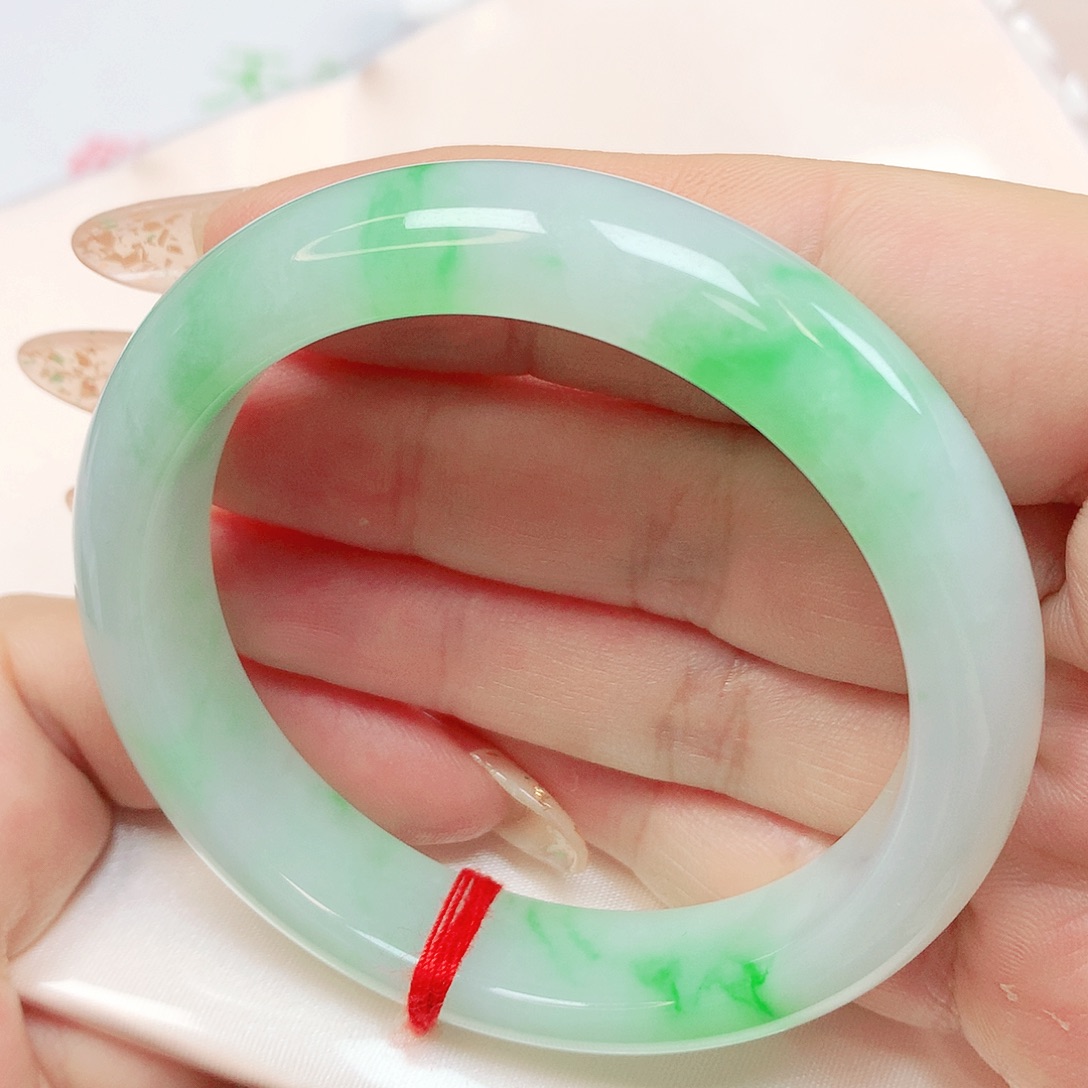 翡翠未镶嵌手镯抖音231