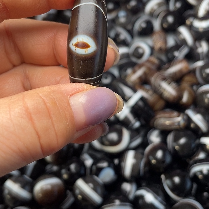 圣***藏玛瑙/玉髓散珠用户