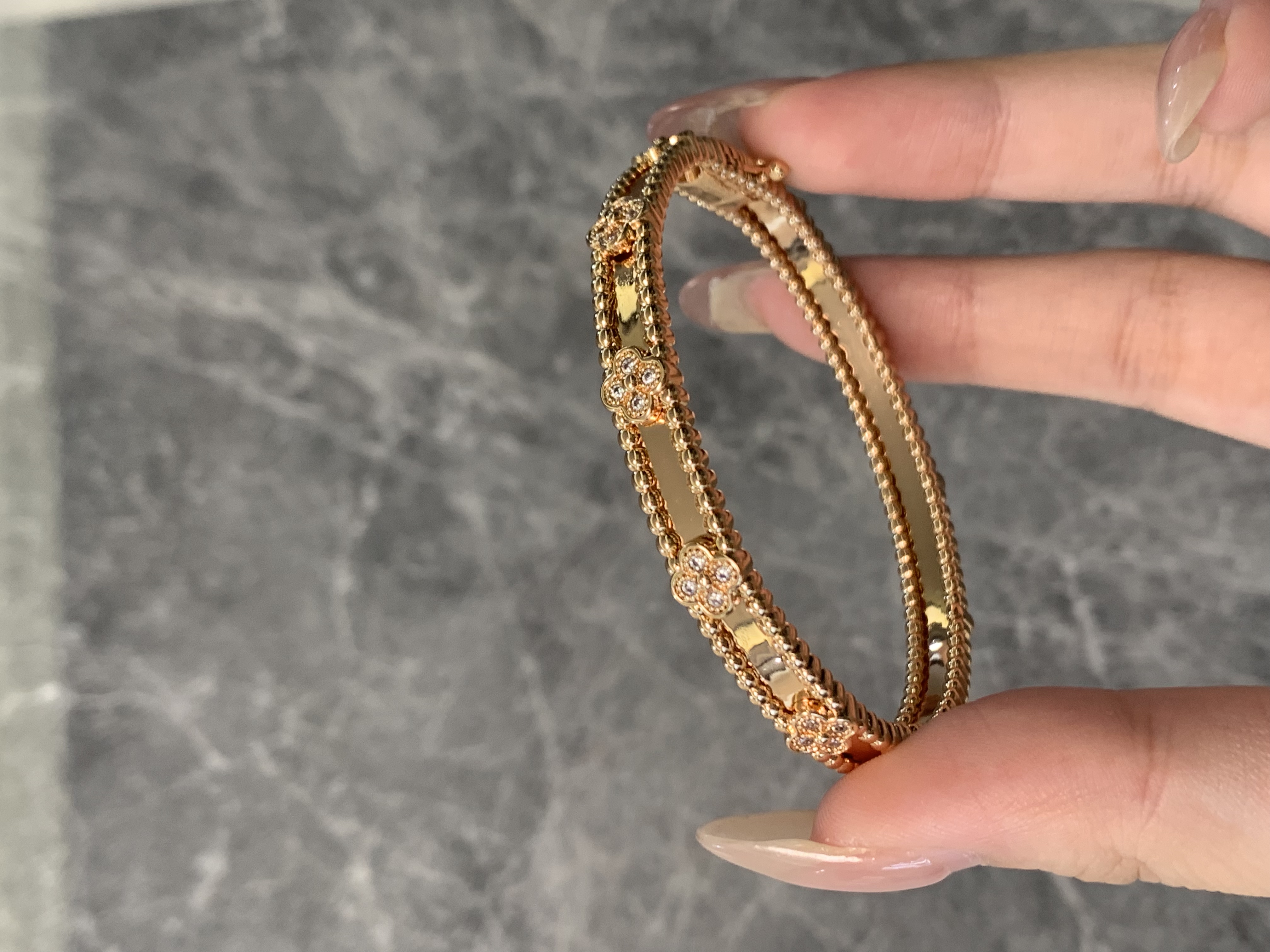 幸运草万花筒手卓气质百搭围巾