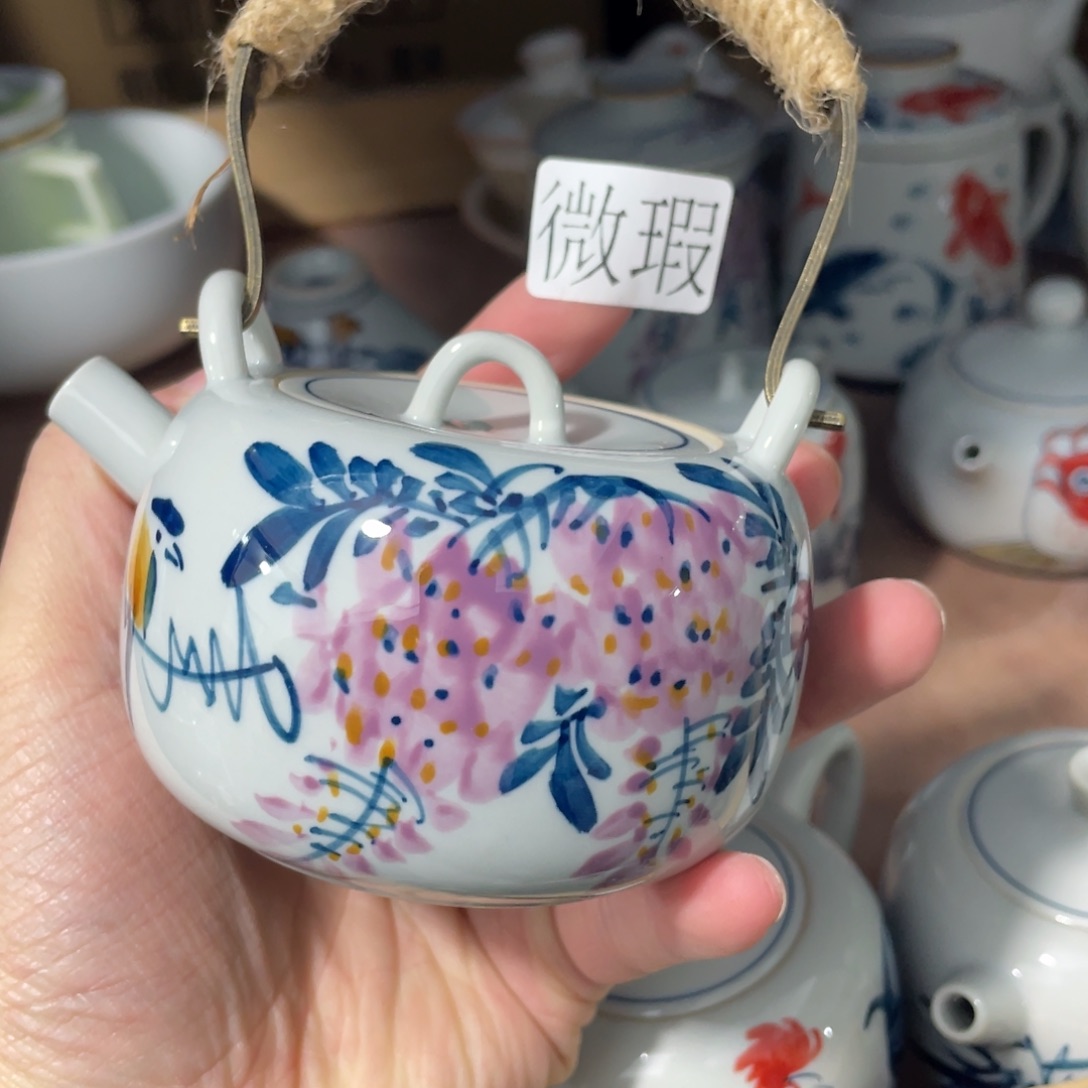 釉下手绘茶具微瑕