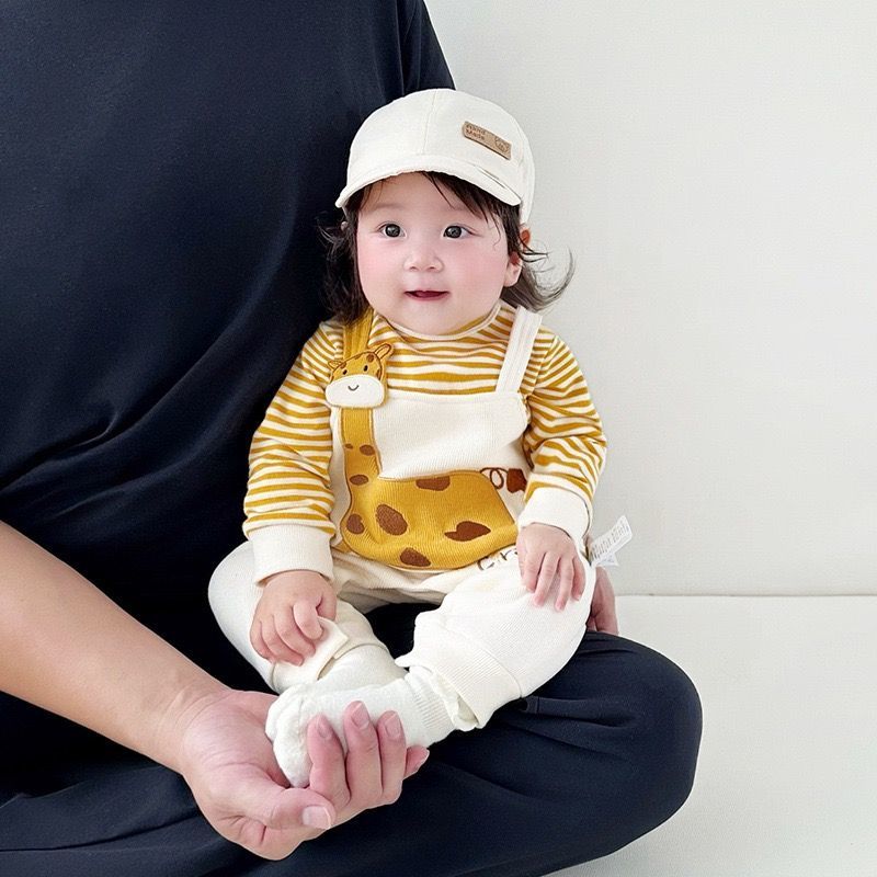 婴儿秋季连体衣洋气超萌爬服男宝宝衣服秋装可爱长袖包屁衣外出服