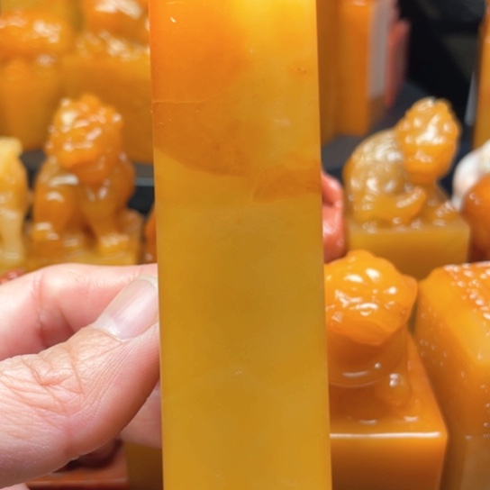 老挝石质地细腻柔软篆刻写字刀感十足