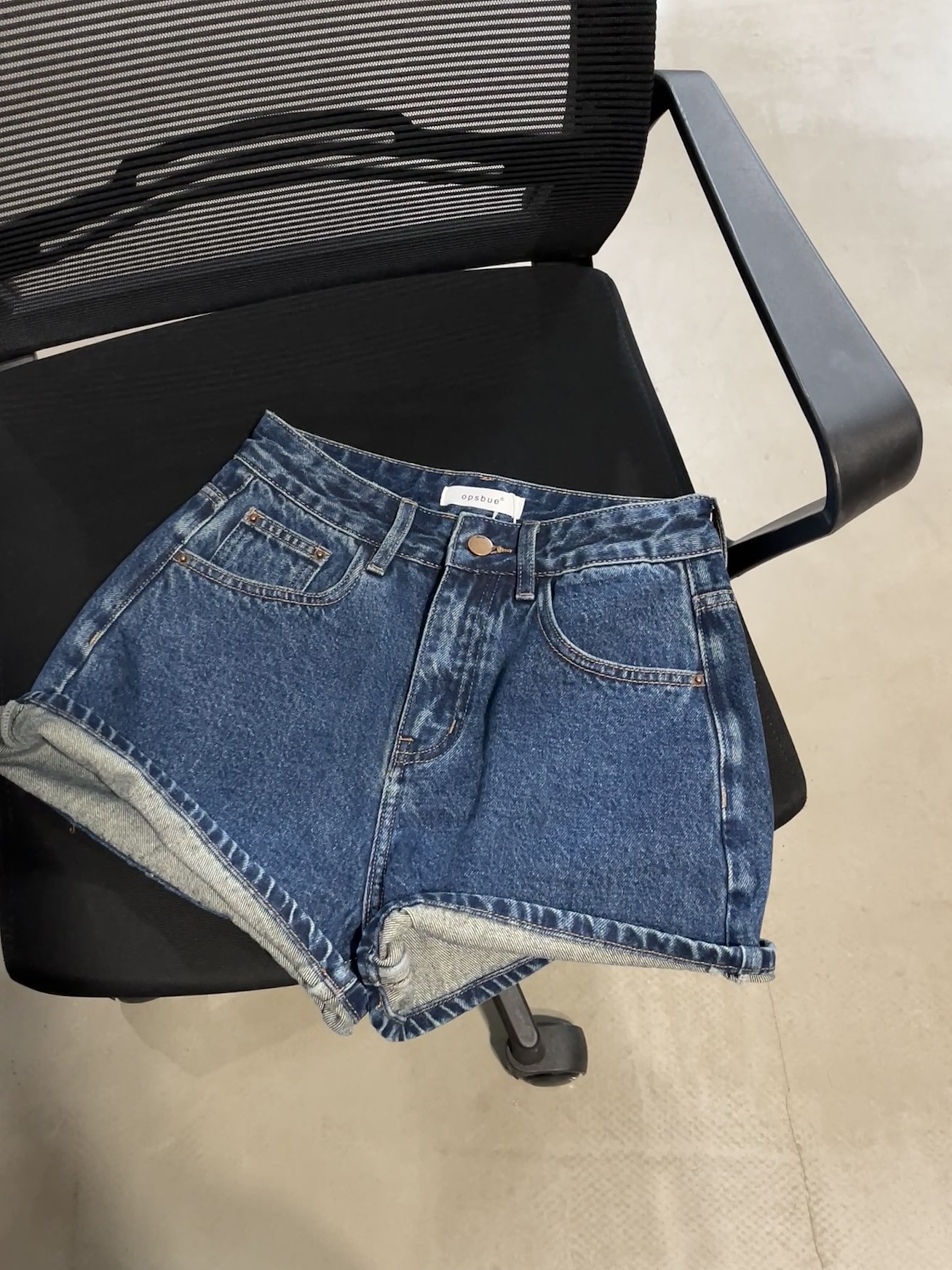 蓝色高腰高品质牛仔短裤  30832