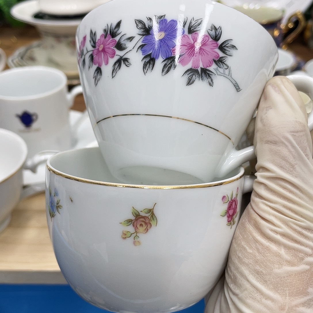 鹿屋家的美丽瓷器董****g