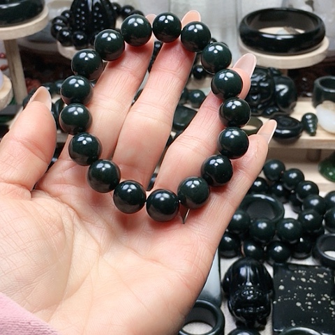 【闪购商品】未镶嵌手链和田玉