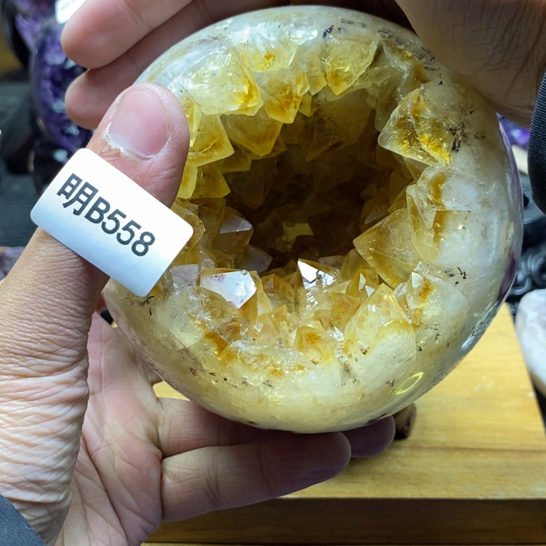 水晶大型摆件（非配饰）未镶嵌