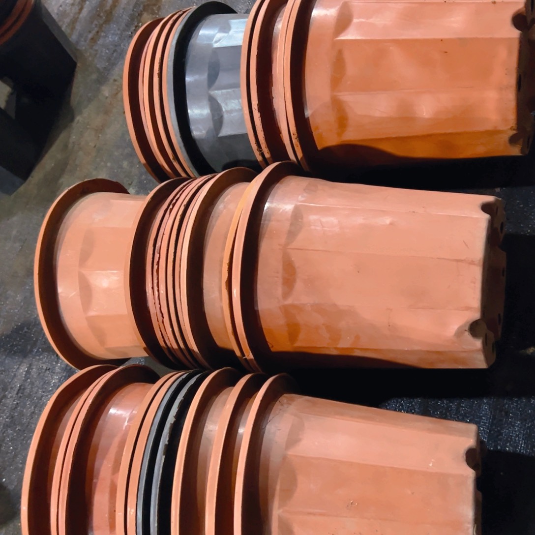 塑料红黑砖混合发货 10个 21-22-23口径 