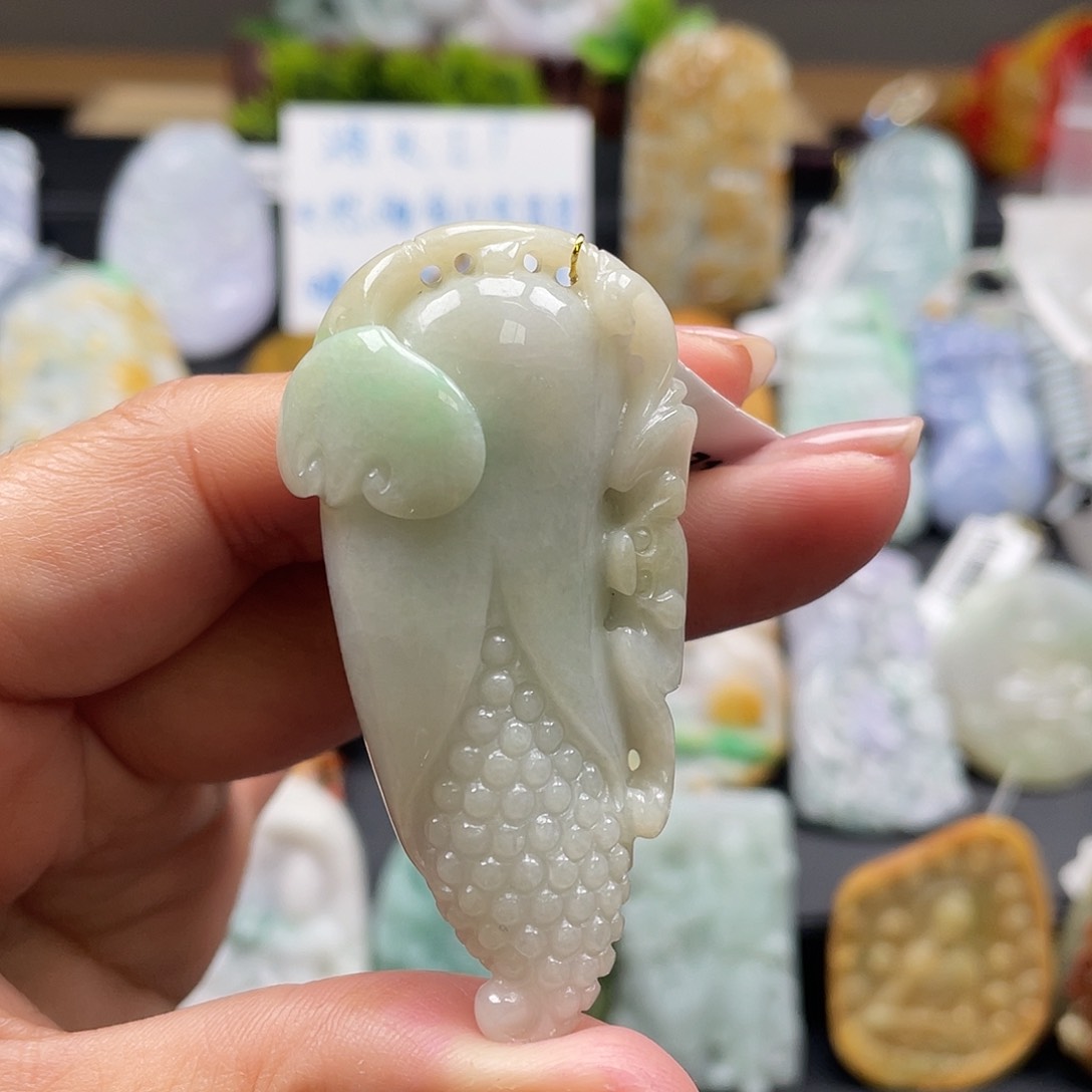 翡翠吊坠(不含链)未镶嵌